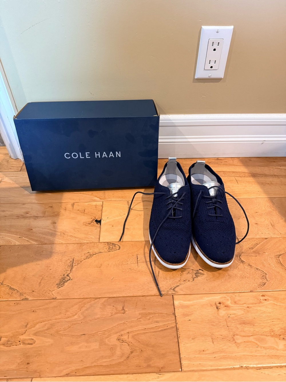 Cole Haan Unisex Navy Knit Lace-Up Oxfords